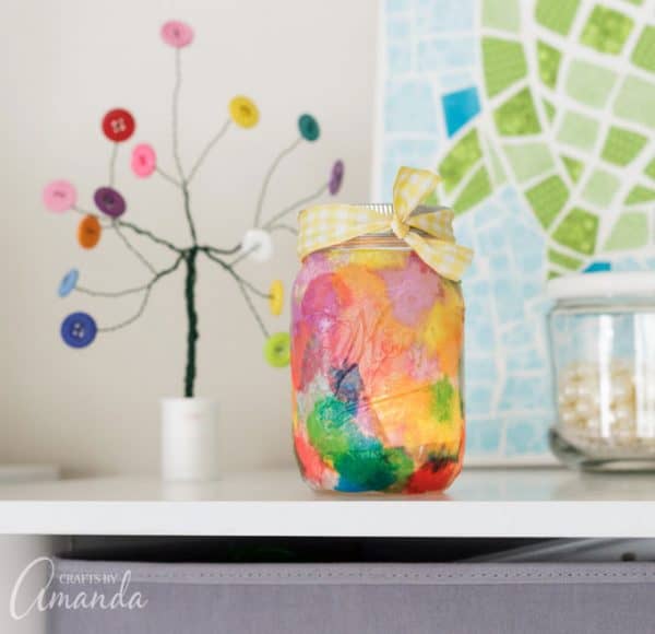 Watercolor Luminaries: beautifully colorful mason jar luminaries