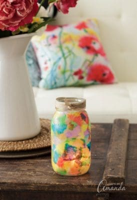 Watercolor Luminaries: beautifully colorful mason jar luminaries