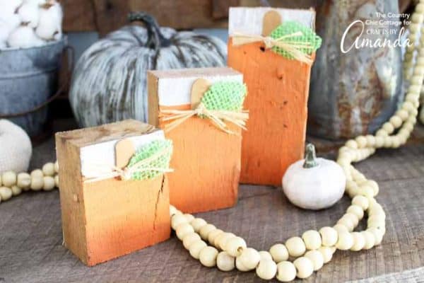 Reversible Scrap Wood Pumpkins: an easy DIY project for fall AND winter!