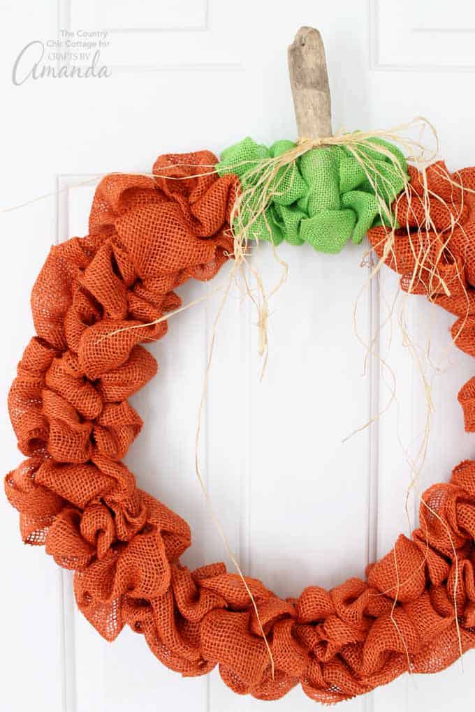 Burlap Pumpkin Wreath closeup
