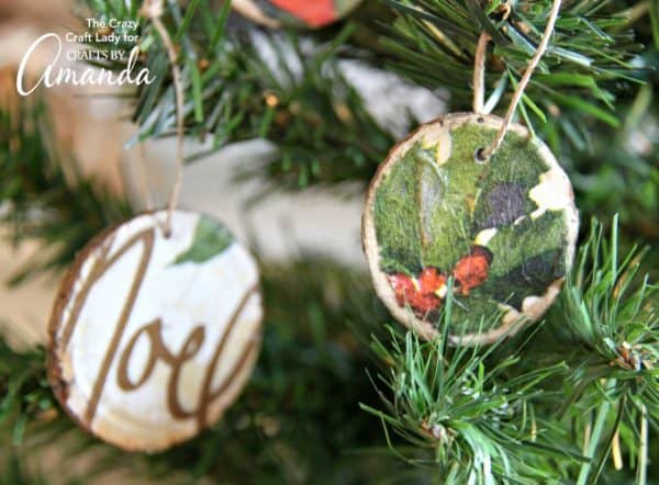 DIY Wood Slice Ornaments: make your own using napkins!