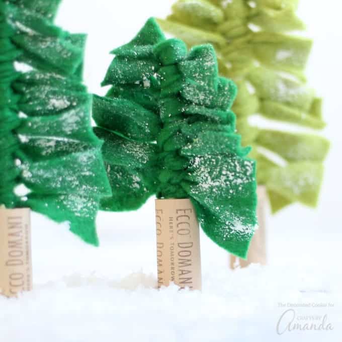 These felt Christmas tree centerpieces are simple to make with just a few, inexpensive supplies.