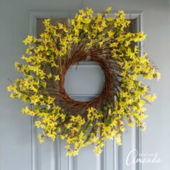 How to Make a Forsythia Wreath