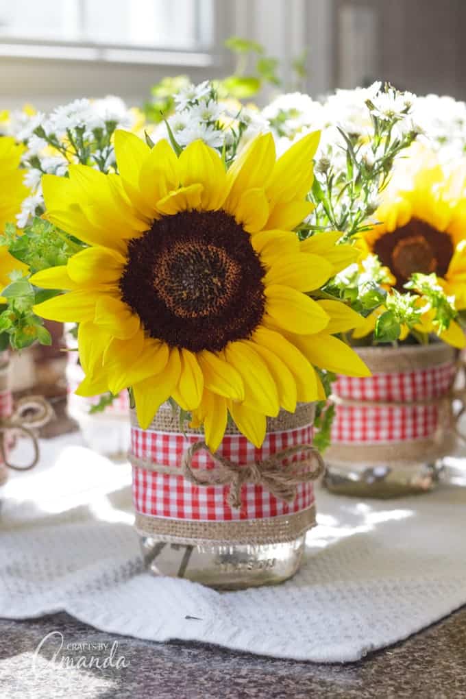 Centerpieces with on sale mason jars