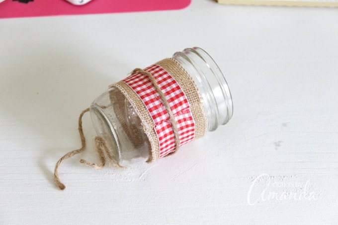ribon and burlap wrapped around jar