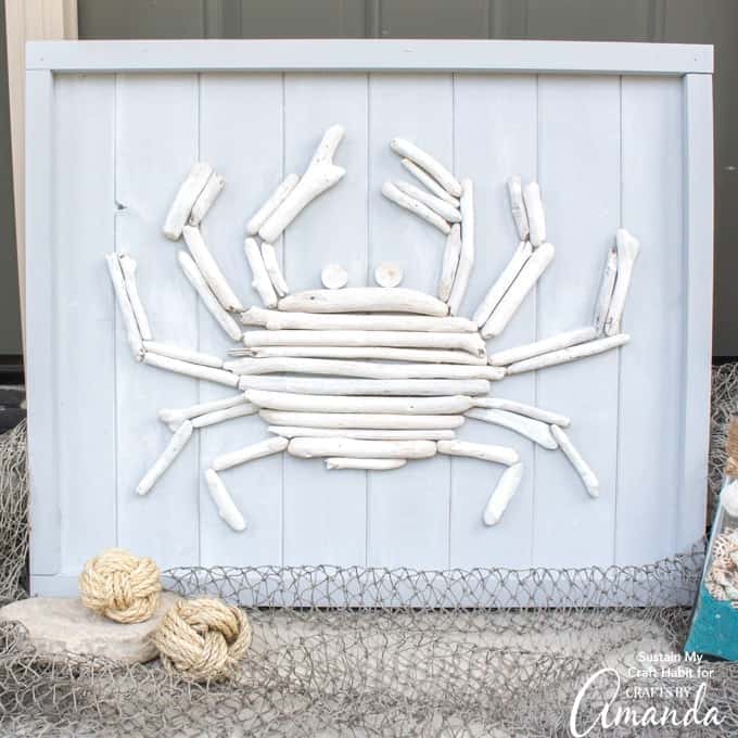 Driftwood Crab Wall Art: make a crab from driftwood, perfect