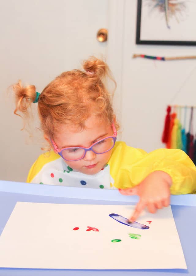 toddler finger painting