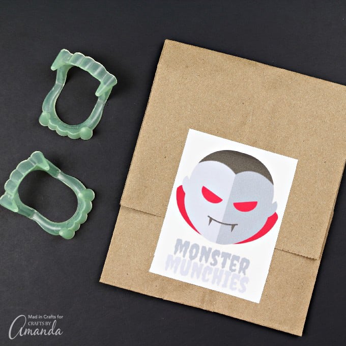 Printable Halloween dracula sticker