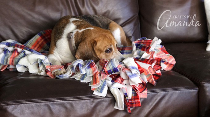 No-Knot Fleece Blanket