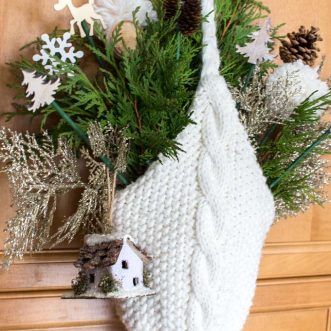 DIY winter door hanging
