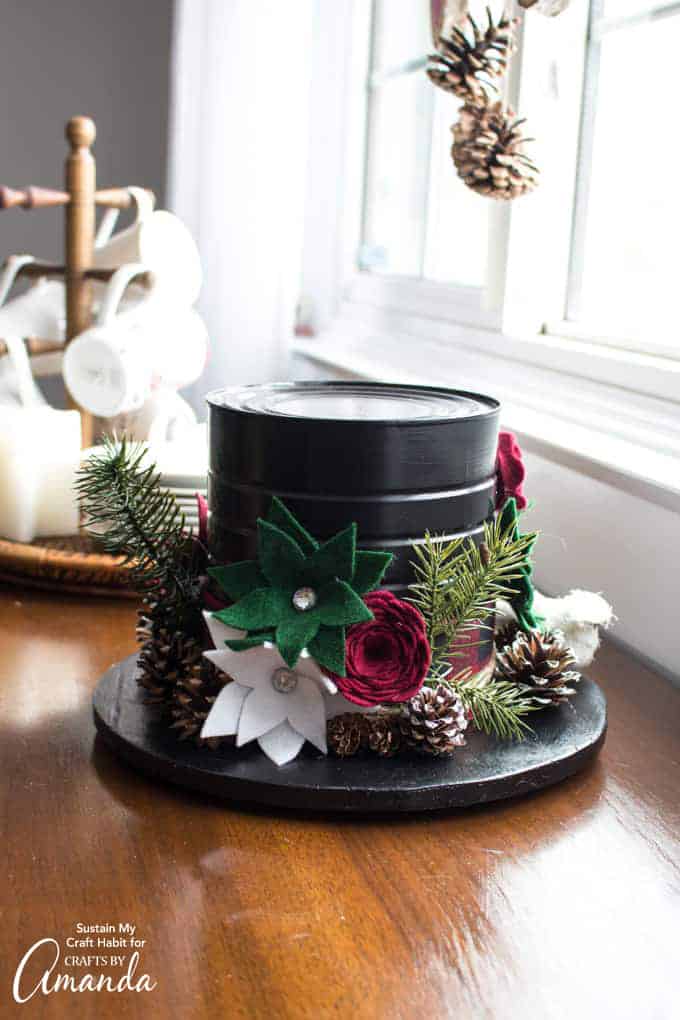 Snowman Hat Centerpiece