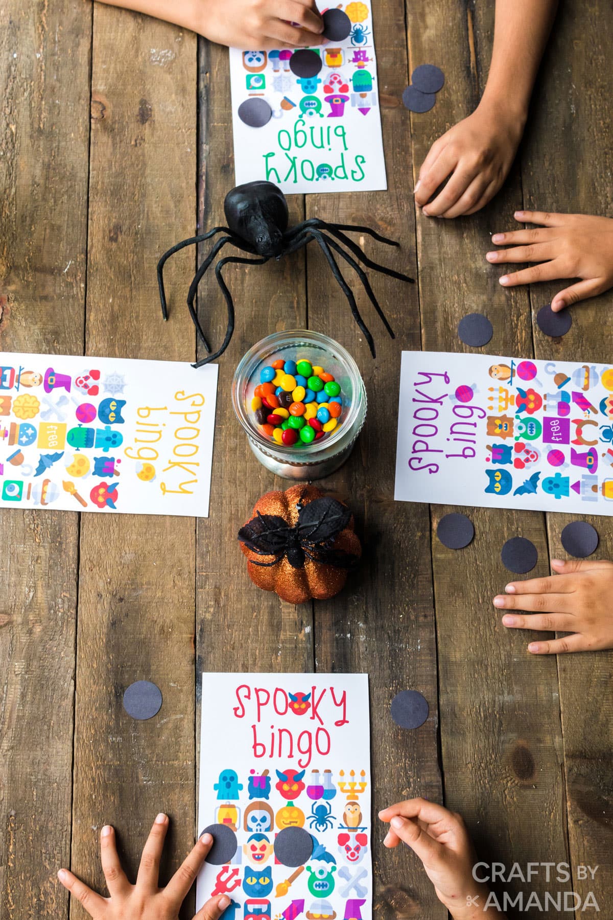 KIDS PLAYING HALLOWEEN BINGO