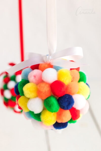 Pom Pom Ornaments - Crafts by Amanda