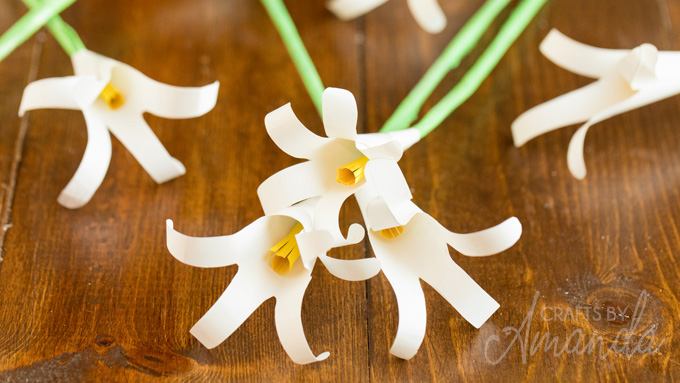 Handprint Easter Lily Tutorial - Crafts by Amanda - Easter Crafts