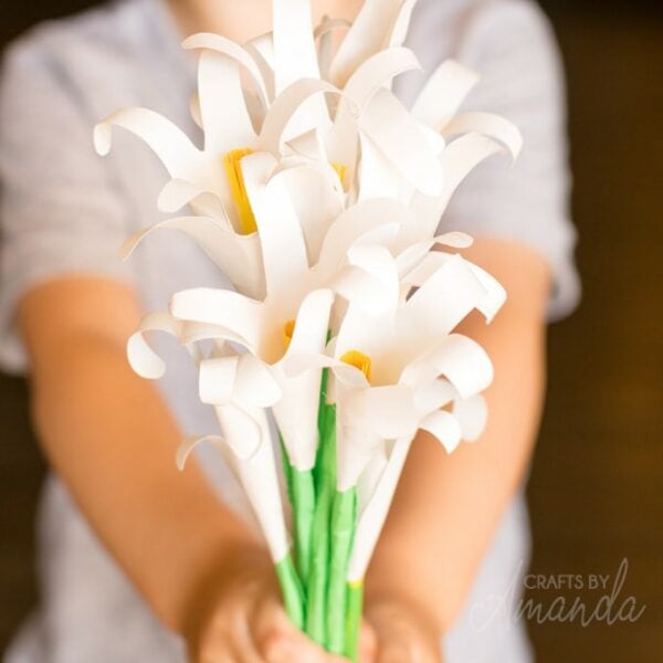 Handprint Easter Lily Tutorial Crafts by Amanda Easter Crafts