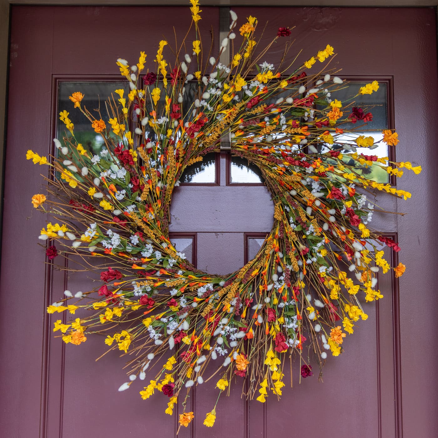 Forsythia Wreath: How to make a beautiful yellow spring wreath