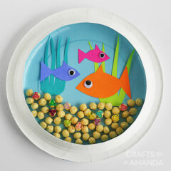 paper plate aquarium