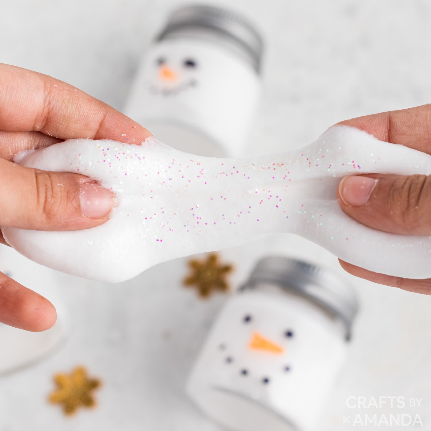 Homemade Winter Snowflake Slime – The CentsAble Shoppin