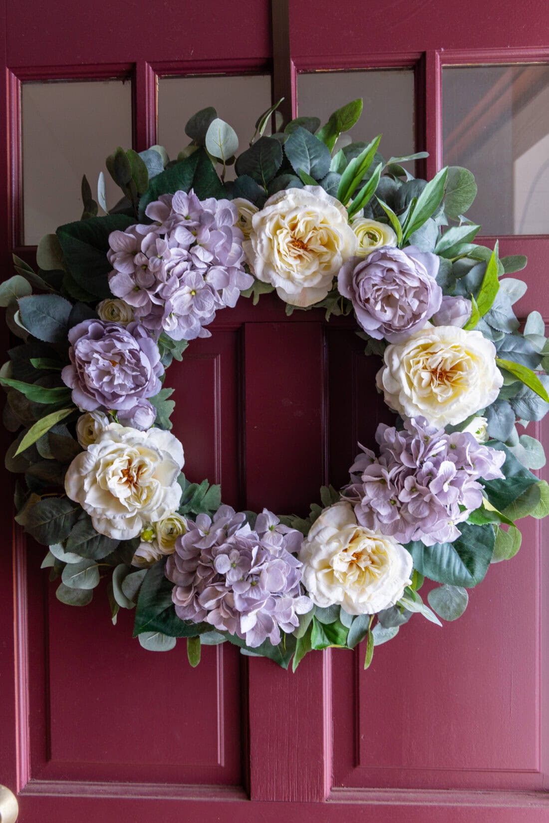 Photo of a Hydrangea Wreath on a red door